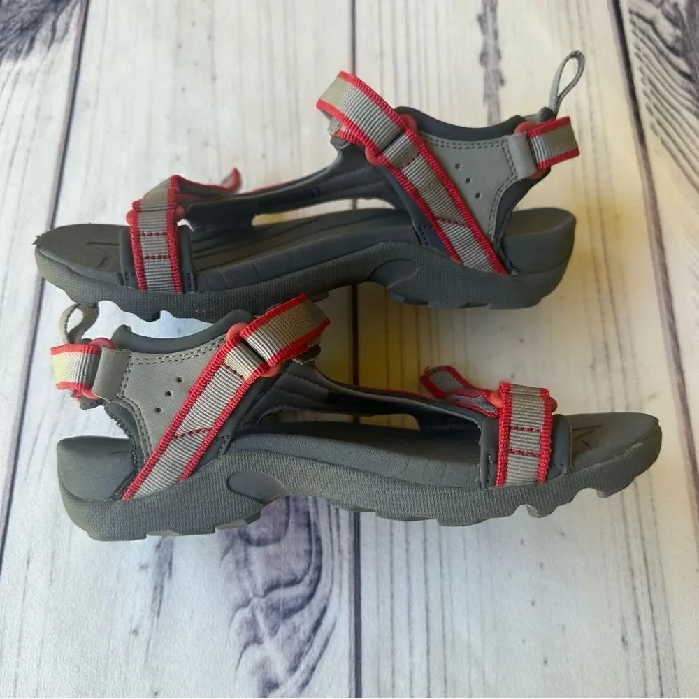 Teva Tanza Youth‎ Sandals Size 4 Unisex Adjustable Hook & Loop Hiking Water Shoe